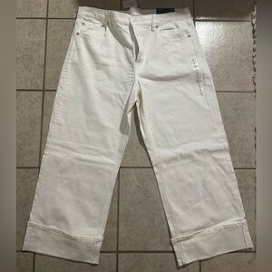 American Eagle Outfitters Relaxed White Jeans